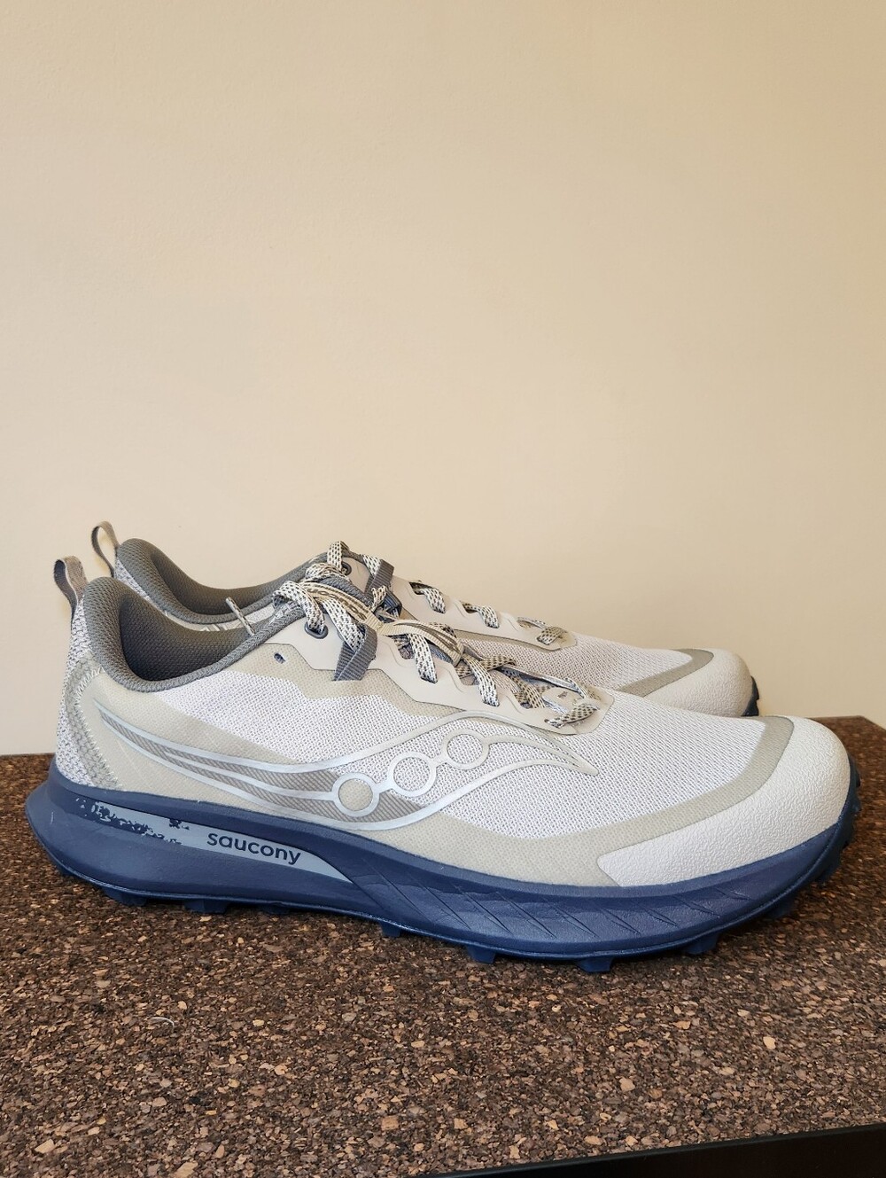 NEW Mens Saucony Peregrine 15 Trail Running Shoes Size 14